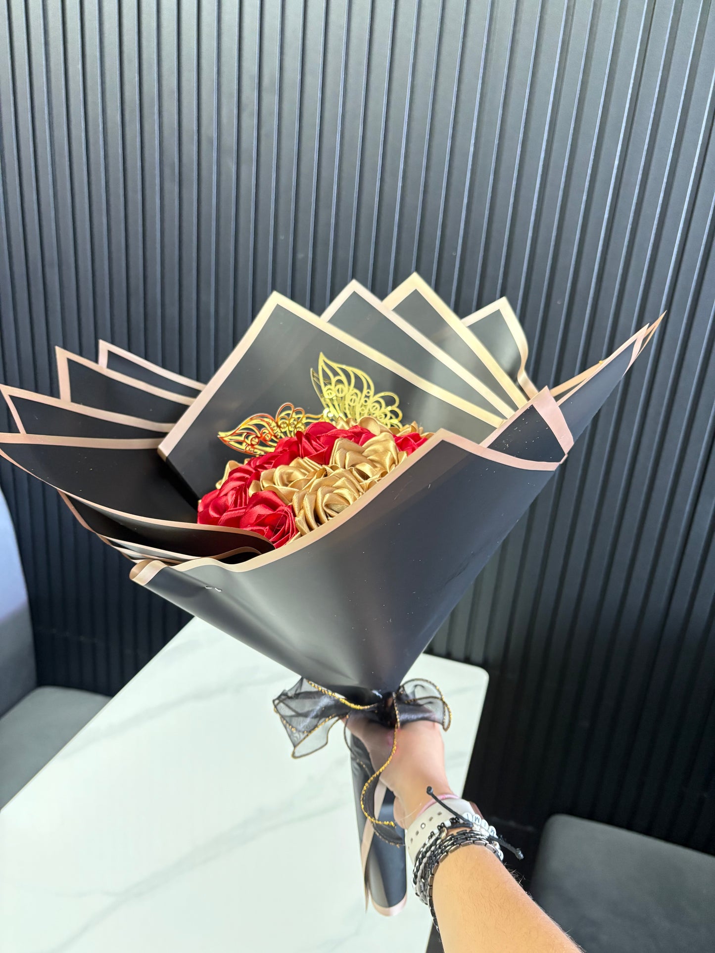 Bouquet de 36 roses Satin